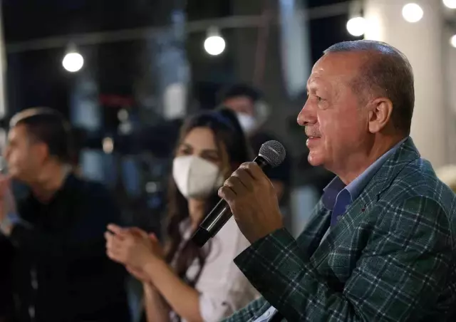 Son dakika haber | Cumhurbaşkanı Erdoğan, Adana'da gençlerle buluştu