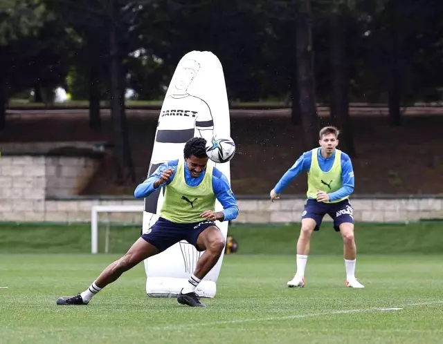 Fenerbahçe'de Trabzonspor hazırlıkları devam etti