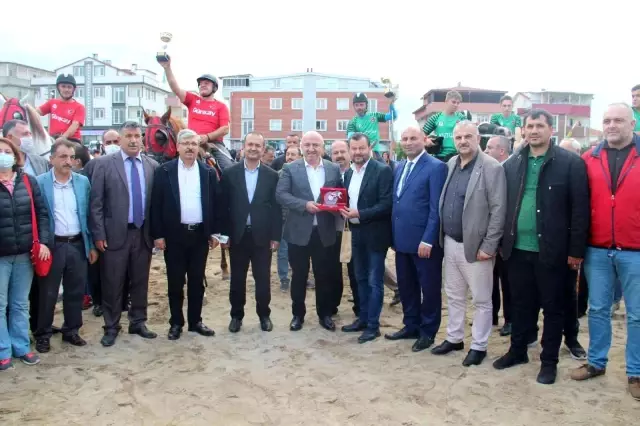 Kocaeli'de cirit şöleni nefes kesti