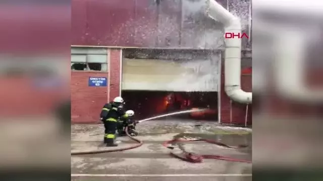 KOCAELİ'DE RAF FABRİKASINDA YANGIN