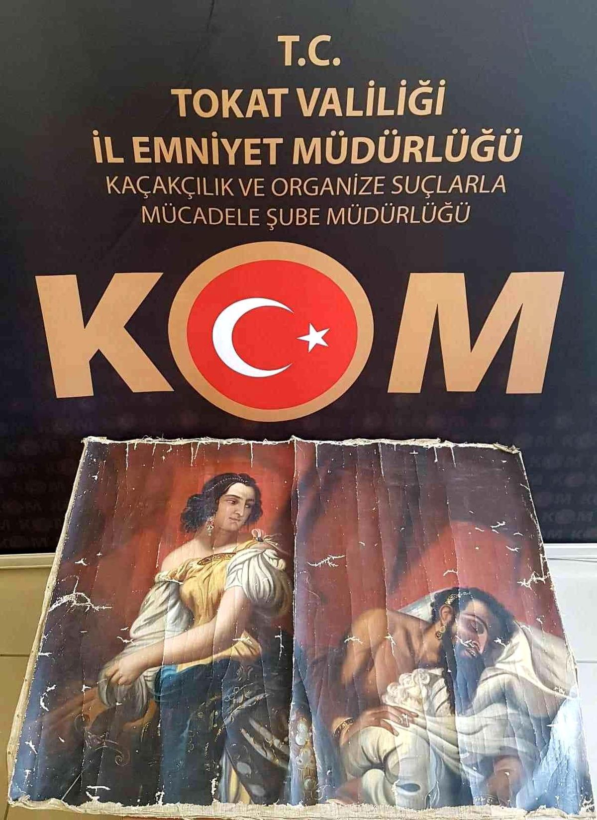 Operasyonda ele geçirilen tablo gerçek çıktı