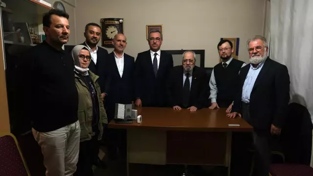 Sezai Karakoç'a fahri hemşehrilik beratı verildi