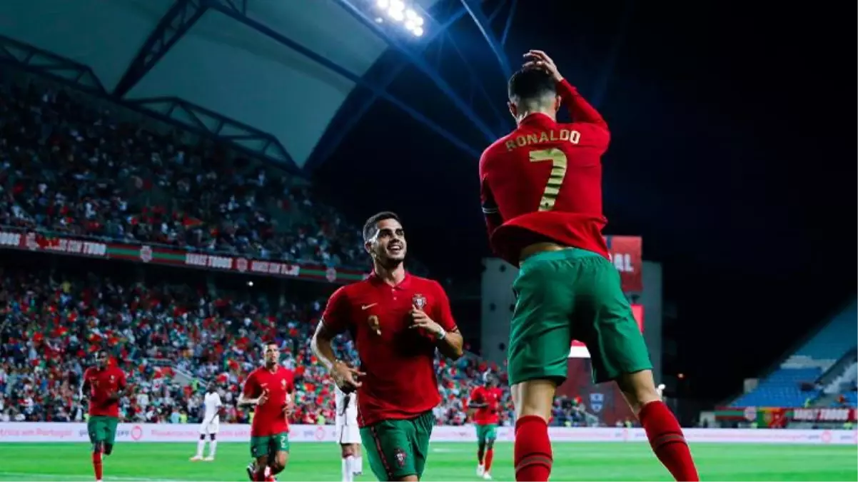 Cristiano Ronaldo oynamaya devam ettikçe her rekoru kıracak! Durmaya hiç niyeti yok