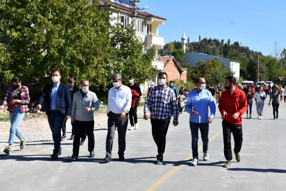 Tokat'ta 'Amatör Spor Haftası' yürüyüşü düzenlendi