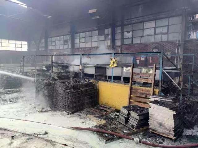 Yağ fabrikasında korkutan yangın