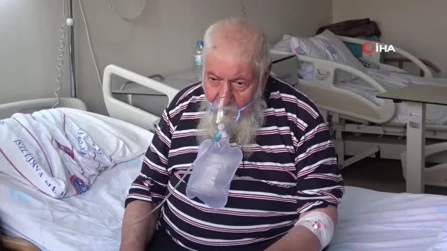 3 doz aşı olan 92 yaşındaki dede korona virüsü yendi