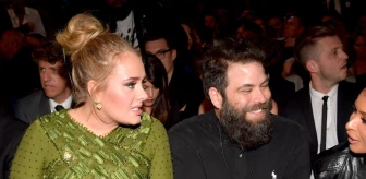 Adele: 'Evliliğim kısa sürdüğü için utanıyorum'