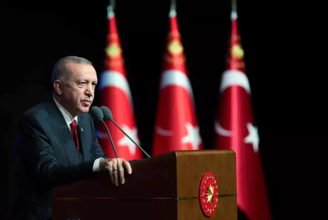 Cumhurbaşkanı Erdoğan: "3600 ek gösterge sıkıntısını önümüzdeki yılın sonuna kadar tahlile kavuşturmayı planlıyoruz"