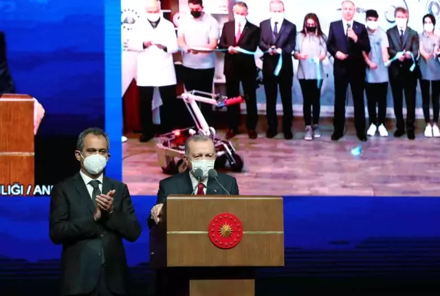 Cumhurbaşkanı Erdoğan: "3600 ek gösterge sıkıntısını önümüzdeki yılın sonuna kadar tahlile kavuşturmayı planlıyoruz"