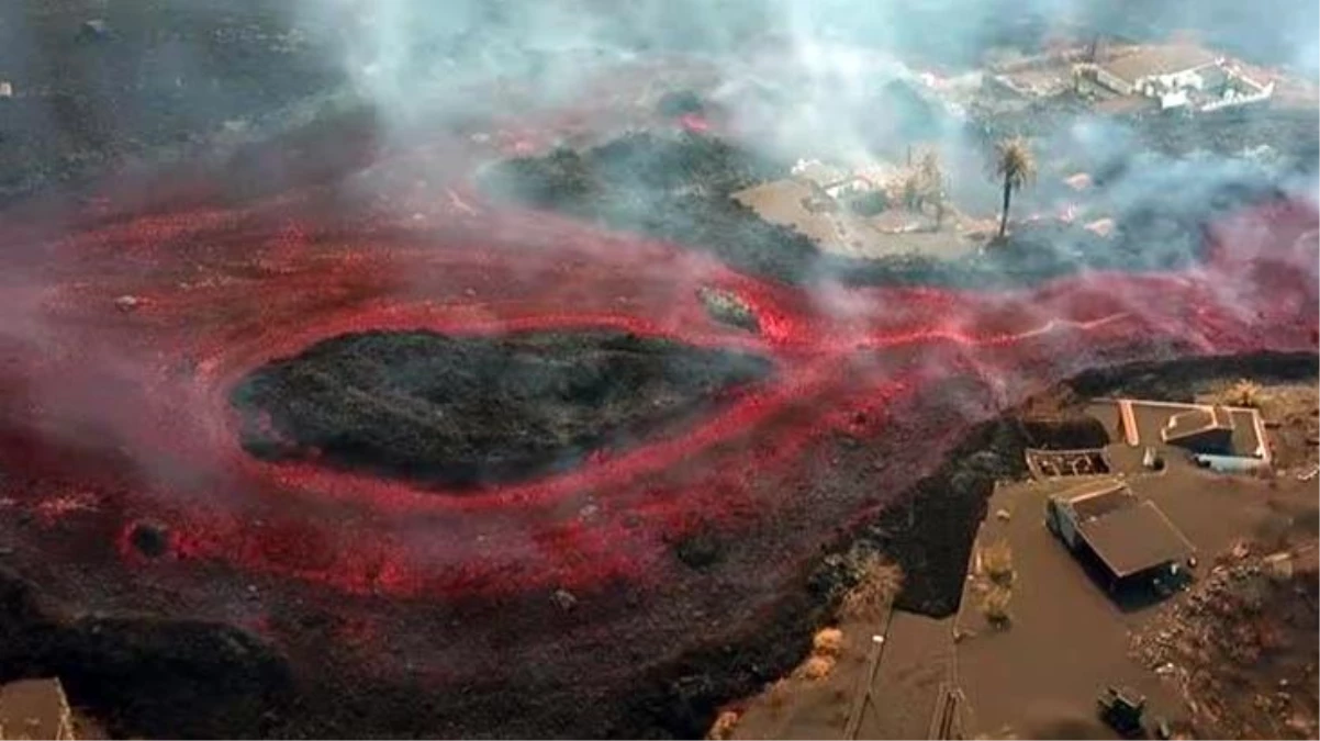 İspanya'da günlerdir sönmek bilmeyen yanardağın lavları onlarca meskeni yuttu