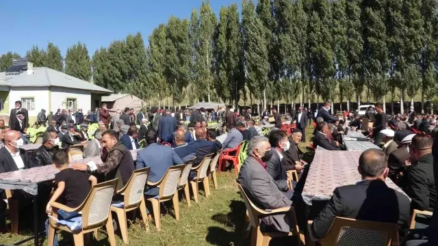Erciş'te husumetli aileler barıştırıldı