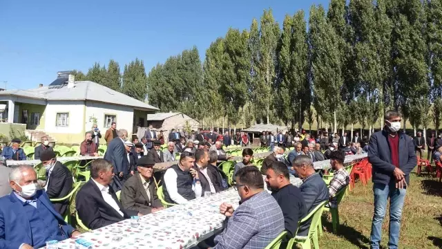 Erciş'te husumetli aileler barıştırıldı