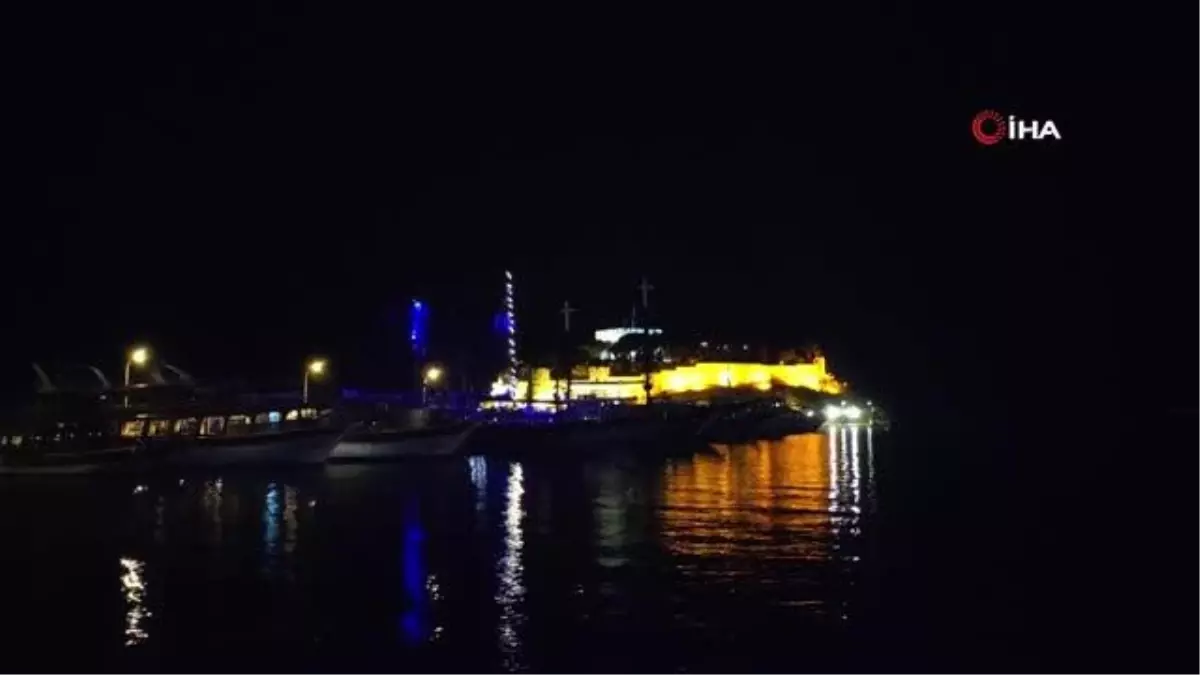 Genç sanatçılardan Güvercinada'da muhteşem performans