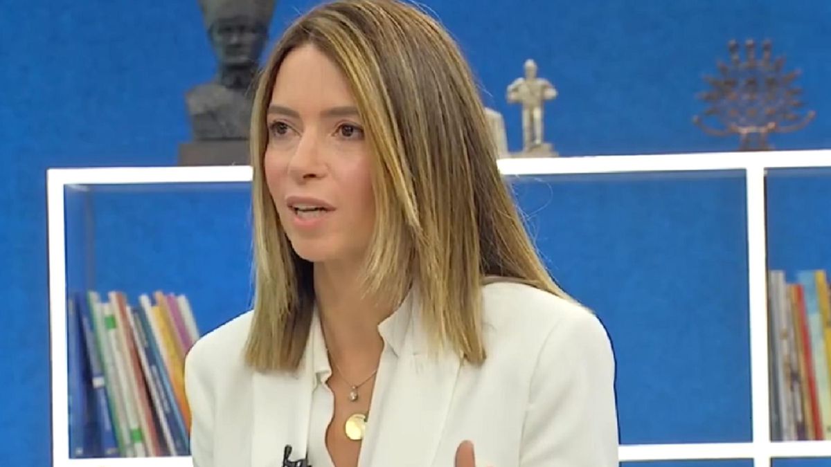 Aslıhan Dağıstanlı Aysev kimdir? Aslıhan Dağıstanlı Aysev kaç yaşında, nereli, mesleği ne? Aslıhan Dağıstanlı Aysev hayatı ve biyografisi!