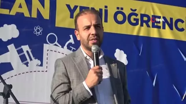 Niğde'de üniversitede öğrencilere Hoş geldin konseri