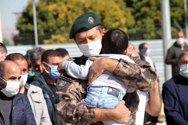 Son dakika haberi! Şehit Cihat Şahin memleketi Elazığ'da son yolculuğuna uğurlandı