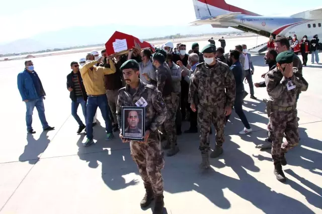 Son dakika haberi! Şehit Cihat Şahin memleketi Elazığ'da son yolculuğuna uğurlandı