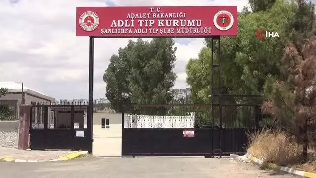 Yolun karşısına geçmeye çalışan yaşlı adama otomobil çarptı