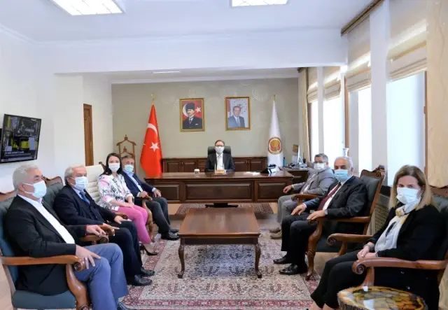 AK Parti'den Vali Kızılkaya'ya ziyaret