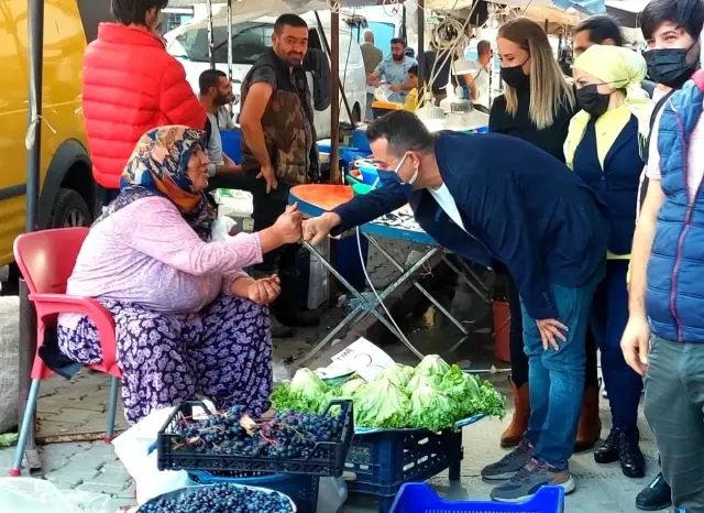 AK Parti Edremit'te yüreklere dokunuyor