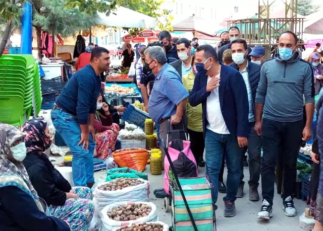 AK Parti Edremit'te yüreklere dokunuyor