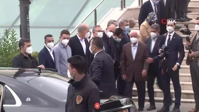Cumhurbaşkanı Erdoğan, İsmet Uçma'nın cenazesine katıldı