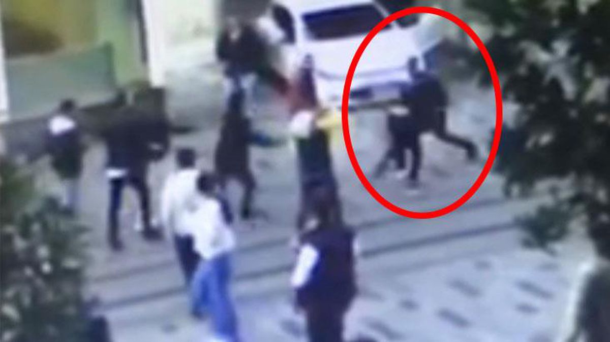Taksim'de 'Yol açın' kavgasında 1 kişinin vurulduğu anlar saniye saniye kameralarda