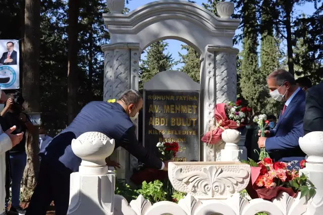 Kilis eski belediye başkanı Mehmet Abdi Bulut kabri başında anıldı