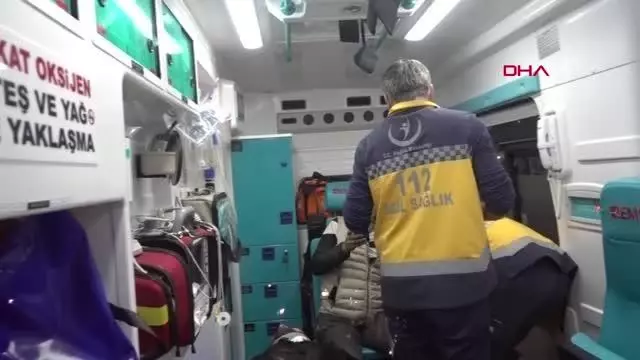 KIRIKKALE'DE İKİ OTOMOBİL KAFA KAFAYA ÇARPIŞTI 3'Ü AĞIR 4 YARALI