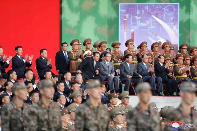 Kuzey Kore önderi Kim: "Düşmanımız savaşın kendisidir"
