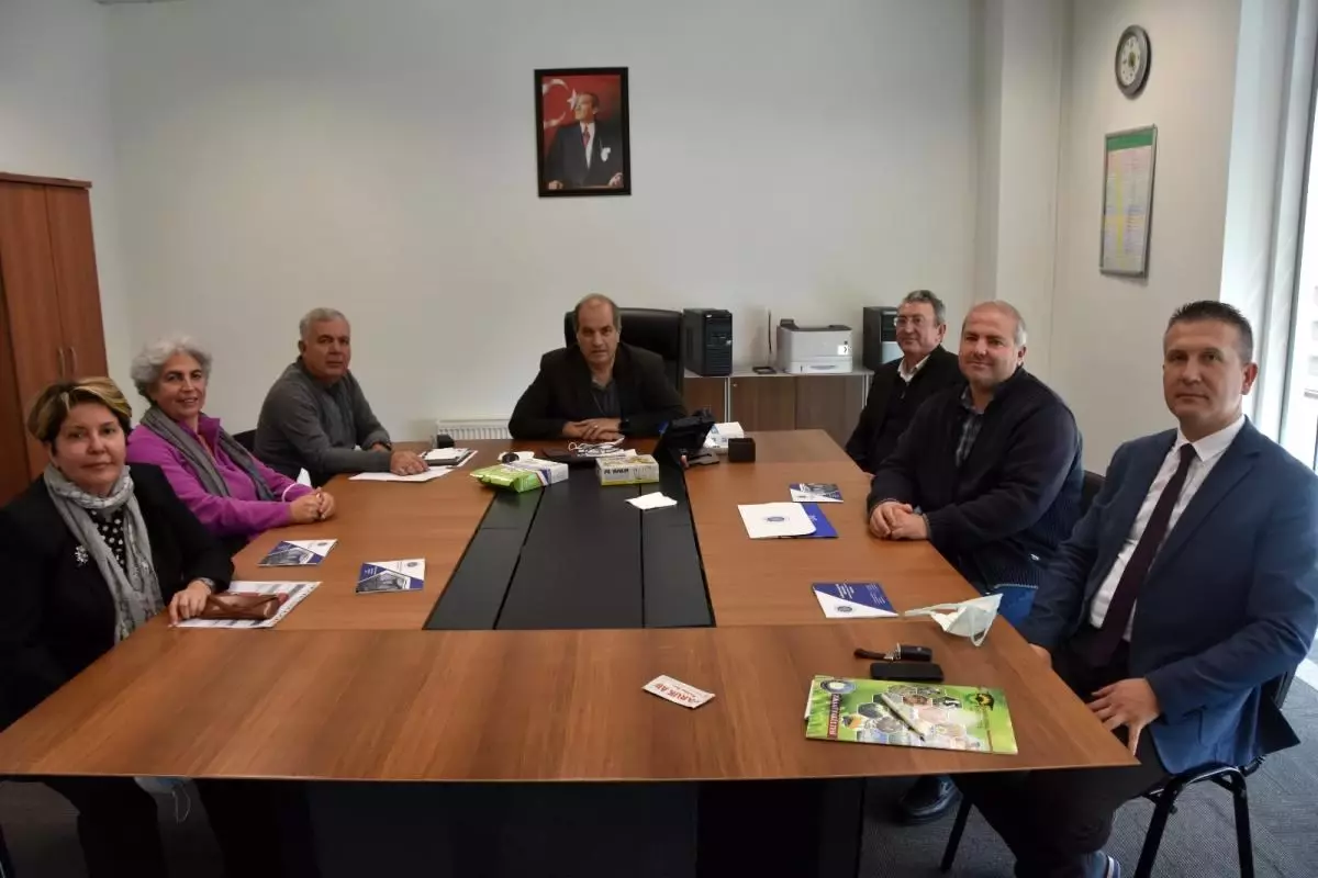 Temel Bilim Derslerinin Uygulamalarının Geliştirilmesine Yönelik Toplantı Düzenlendi 11-10-2021