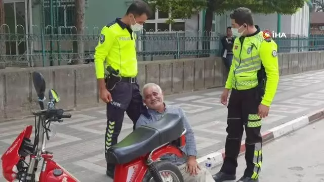 Trafik cezasını duyan motosiklet sürücüsü hastanelik oldu