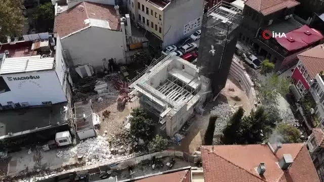 Üsküdar'da 460 yıllık Gülfem Hatun Camii'nin onarım çalışması havadan görüntülendi