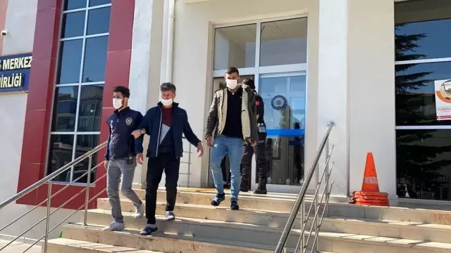 Afgan göçmenlerin 800 dolarla başlayan umut yolculuğu Afyonkarahisar'da bitti