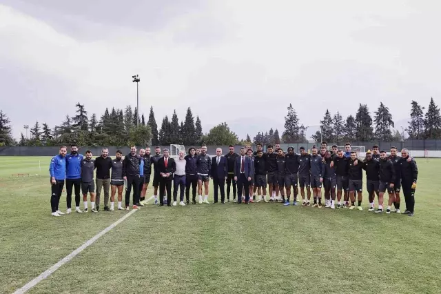 Başkan Zolan'dan Altaş Denizlispor Kulübü'ne ziyaret