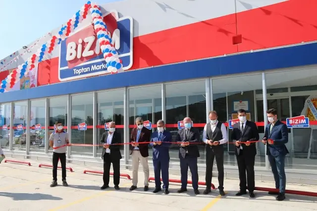 Bizim Toptan Muğla'daki yeni adresinde hizmet vermeye başladı