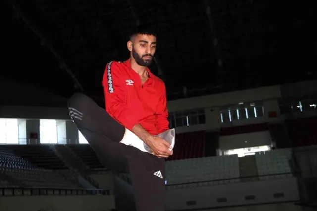 Çocukluk hayalini gerçeğe dönüştürdü, şimdi dünya şampiyonasına hazırlanıyor
