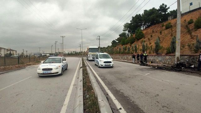 direge carpan otomobil parcalandi 1 agir yara 4 14458461 o