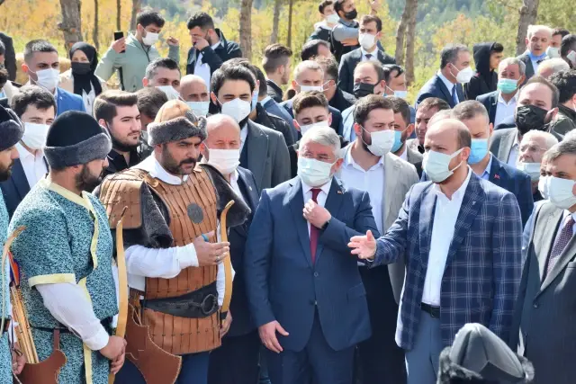 Dünya Etnospor Konfederasyonu Başkanı Bilal Erdoğan, ilk oba konseptli gençlik kampını açtı