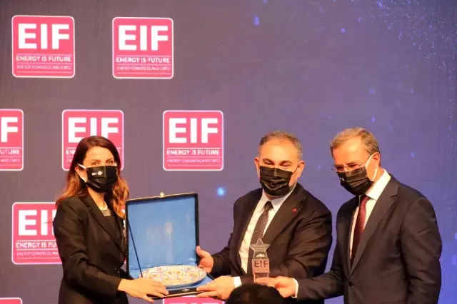 Hedef güneş enerjisi ile Türkiye'ye 3 bin 500 megavatlık güç eklemek