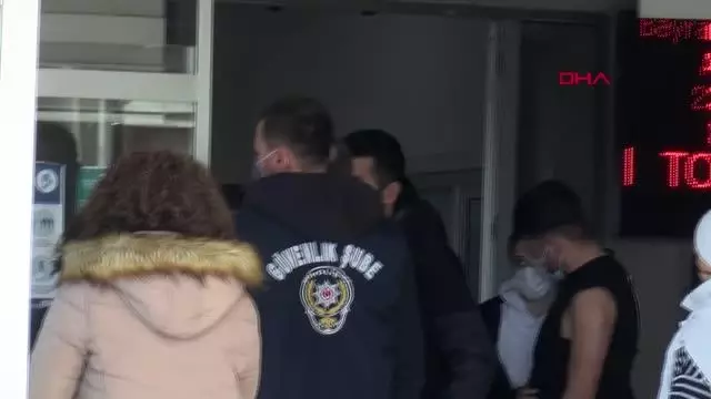 Son dakika... İSTANBUL-CUMHURBAŞKANI VE ÖZLEM ZENGİN'E 'HAKARET'LE SUÇLANAN AVUKATA 7 YILA KADAR HAPİS İSTEMİ