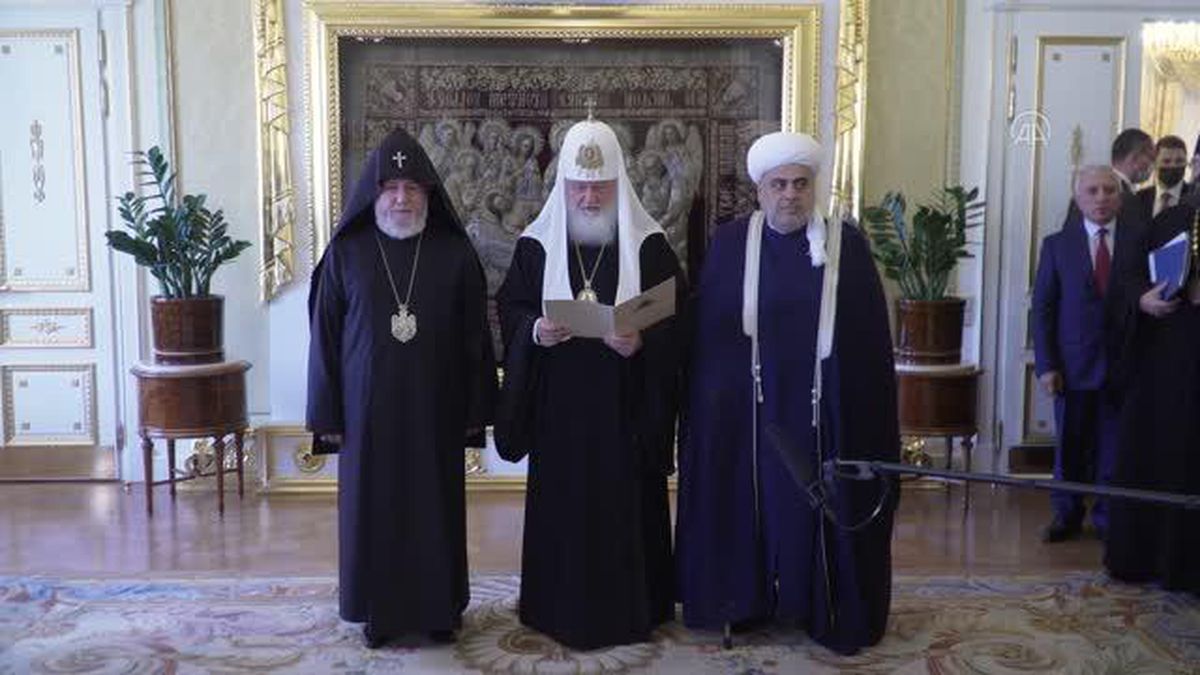 Rusya, Azerbaycan ve Ermenistan dini liderleri Moskova'da bir araya geldi