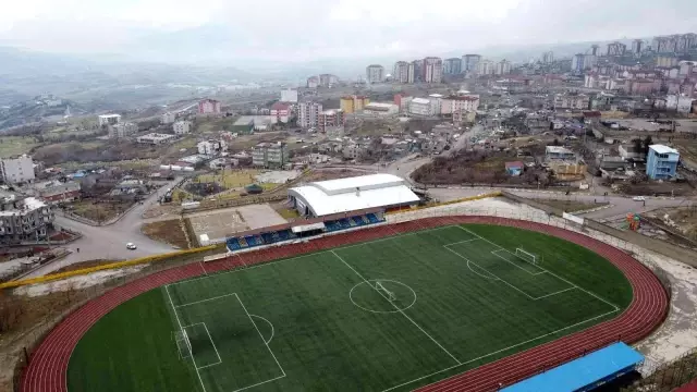 Şırnak'ta modern tesislerle gençler spora yöneldi