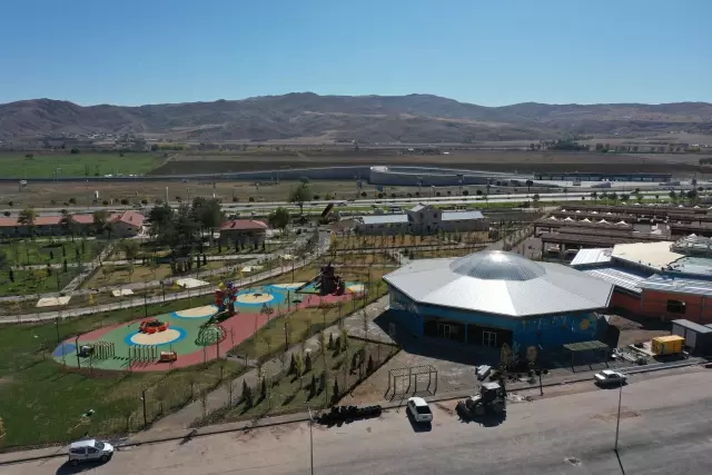 100 milyon liralık vizyon projesi Hamidiye Park kapılarını açıyor (2)