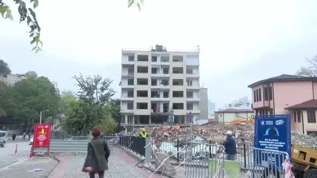 Tarihi Çarşı ve Hanlar Bölgesi'nde düzenleme çalışmaları devam ediyor
