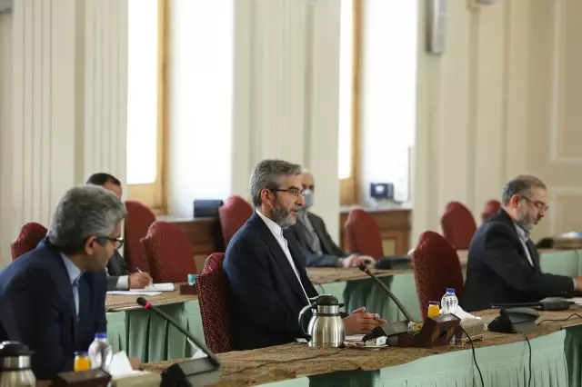 AB Dış İlişkiler Servisi Genel Sekreter Yardımcısı ve Siyasi Direktörü Mora, Tahran'da