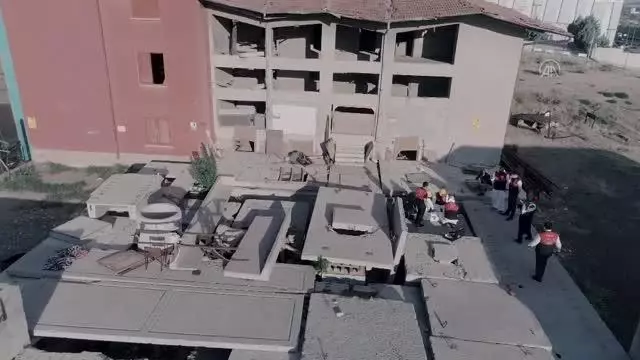 Afet Kriminal İnceleme Birimi, 30 saniyede parmak izinden afetzedenin kimliğini belirliyor