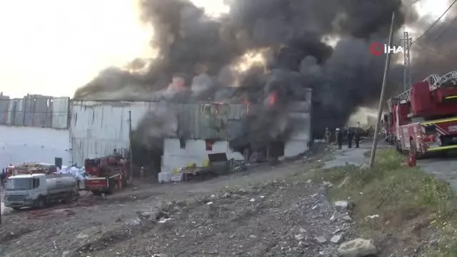 Avcılar'da tekstil atölyesinde yangın