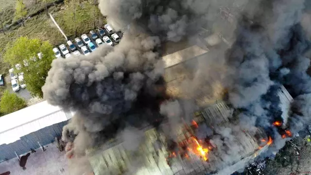 Avcılar'da tekstil atölyesinde yangın