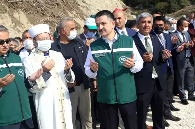 Bakan Pakdemirli, Mersin'de Pamukluk Barajı Su Tutma Programı'na katıldı Açıklaması